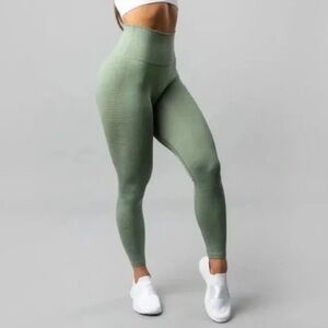 ALPHALETE Halo High Rise Compression Leggings in Sage Green Size S